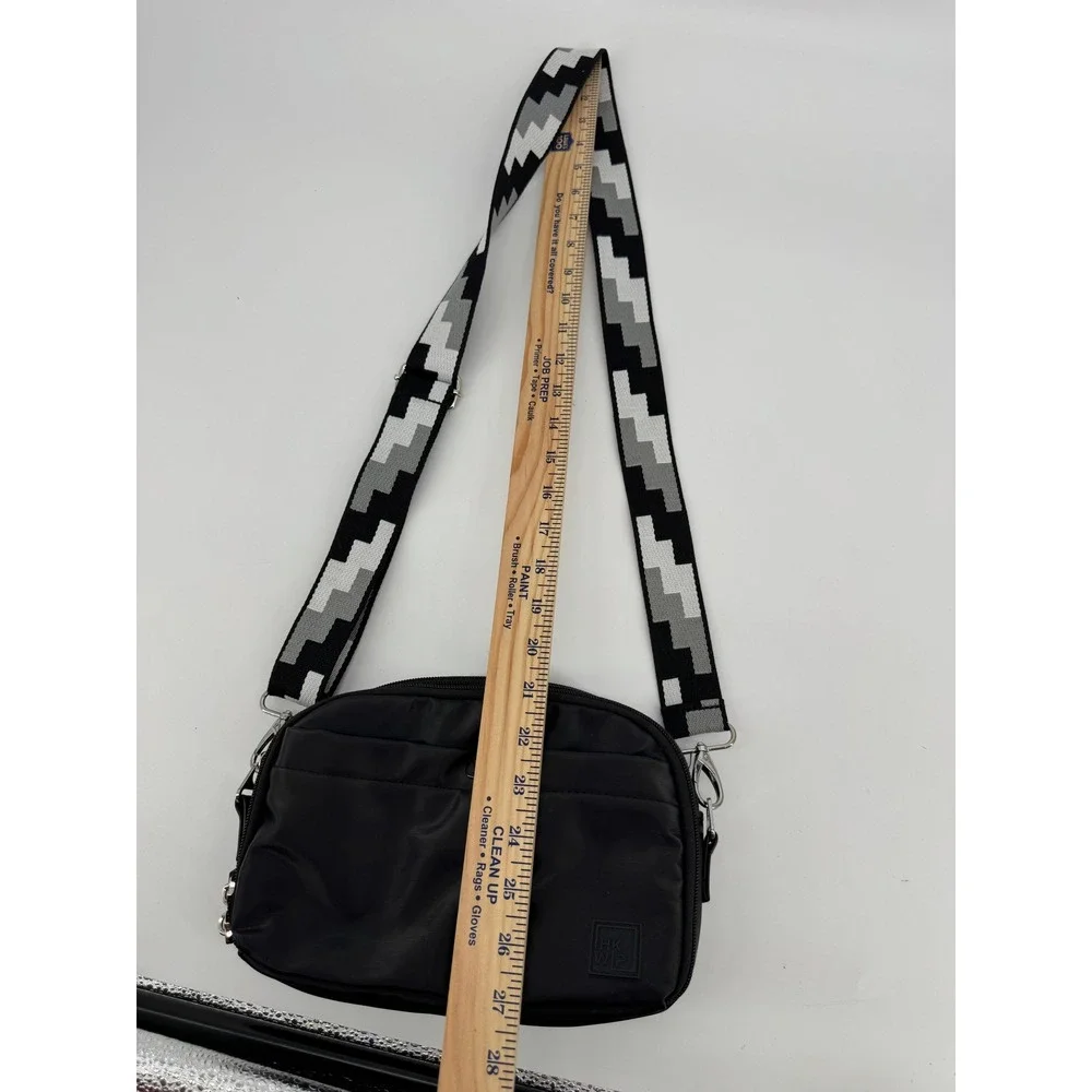 HKWP Crossbody Bag Purse Women Small Black Nylon Geometric Strap Belt Loops Zip
